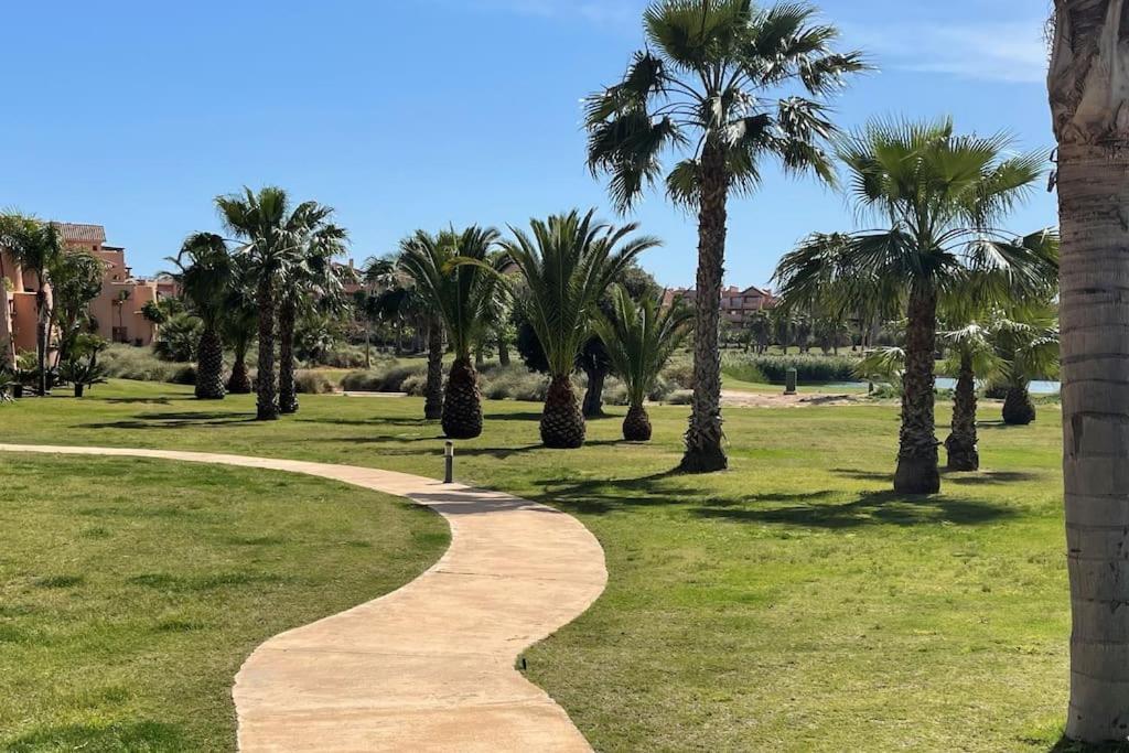 Mar Menor Golf Resort, Luxury Sleeps 6, Lake Views Murcia Eksteriør bilde
